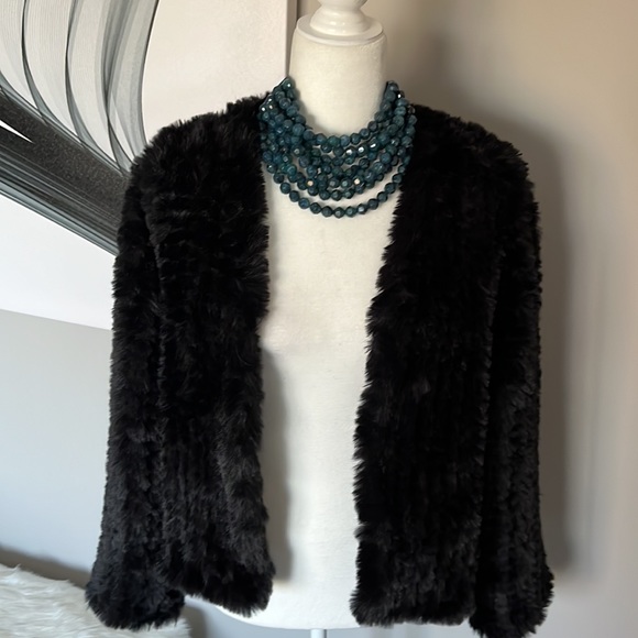 Scout & Molly’s Do Everything in Love soft black Faux Fur cardigan jacket - Picture 5 of 10